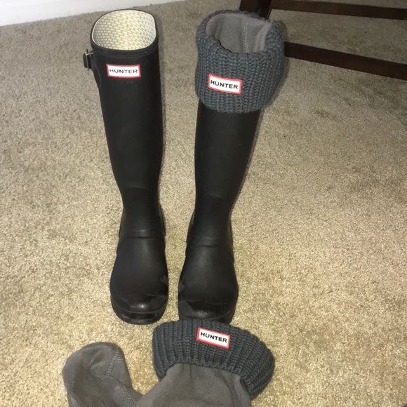 black hunter boots with socks